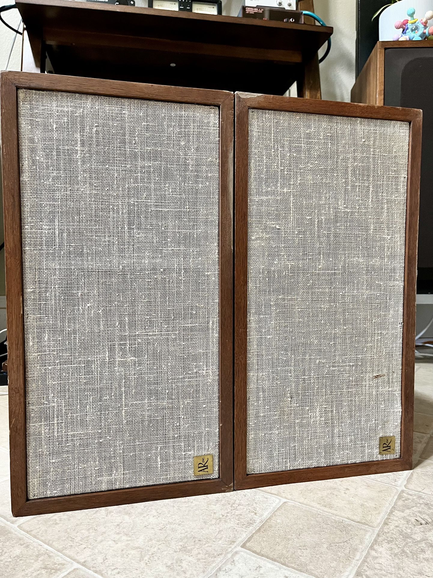Ar4 Acoustic Research Speakers