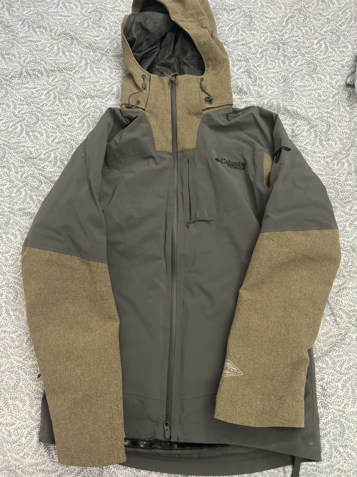 Columbia Titanium Jacket S