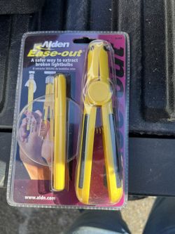9200P Ease-Out Broken Light Bulb Extractor Tool New in Package 