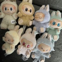 have a seat labubu with box and card