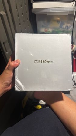 GMKtec Gaming PC Mini Computer, M7 Ultra Ryzen 7 PRO 6850U 32GB DDR5 RAM + 512GB Hard Drive PCle SSD Oculink Dual NIC LAN 2.5G Desktop, Dual USB4, HDM