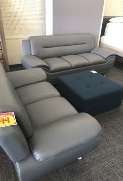 Leather set love seat + sofa