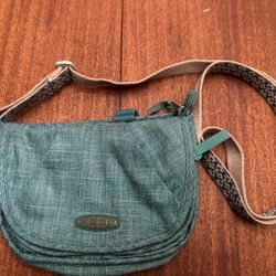 Keen Cross Body Purse
