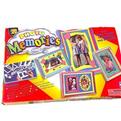 PHOTO MEMORIES GAME