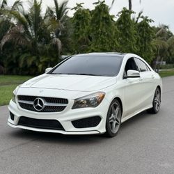 2014 Mercedes Benz CLA250 