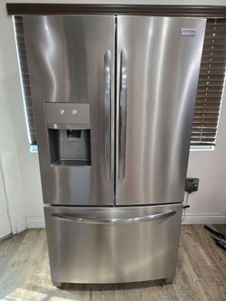 Frigidaire Gallery Counter-Depth French Door Refrigerator