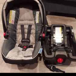 Graco Car Seat 2022