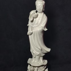 Gorgeous vintage Blanc de Chine 12 ⅜" statue of the Immortal 何仙姑 He Xiangu holding lotus flower