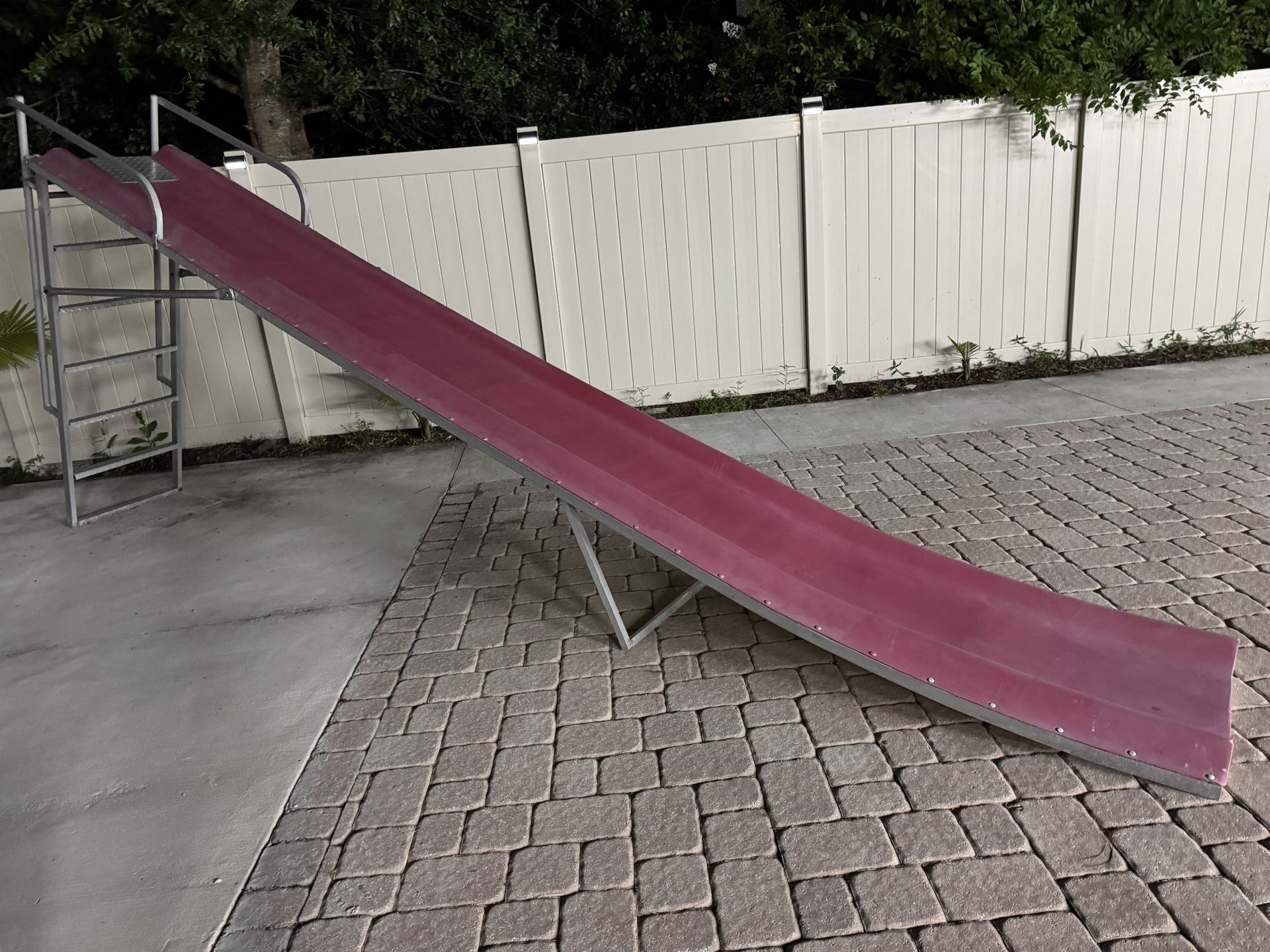 Slide Pool