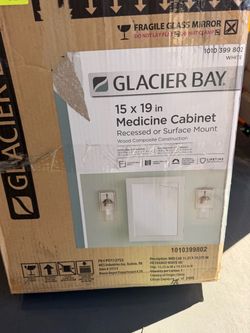 Glacier bay medicine cabinet (new)