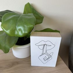 Sign And Small Flower Pot With (fake) Plant 