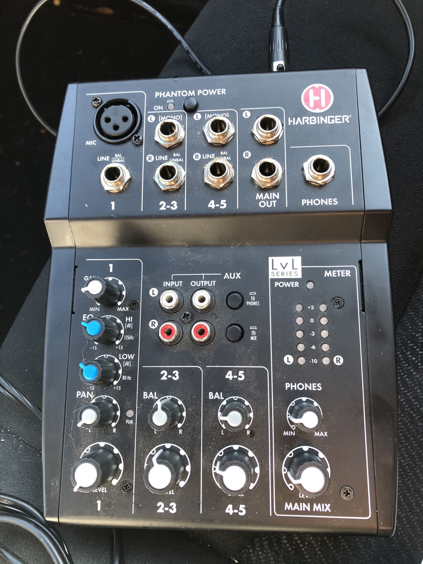 Pre owned harbinger phantom power mixer for Sale in Durham, NC OfferUp