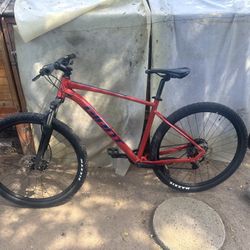 mountain bike 
