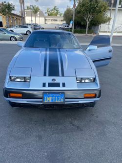 1985 Nissan 300zx,auto,clean title,good condition.