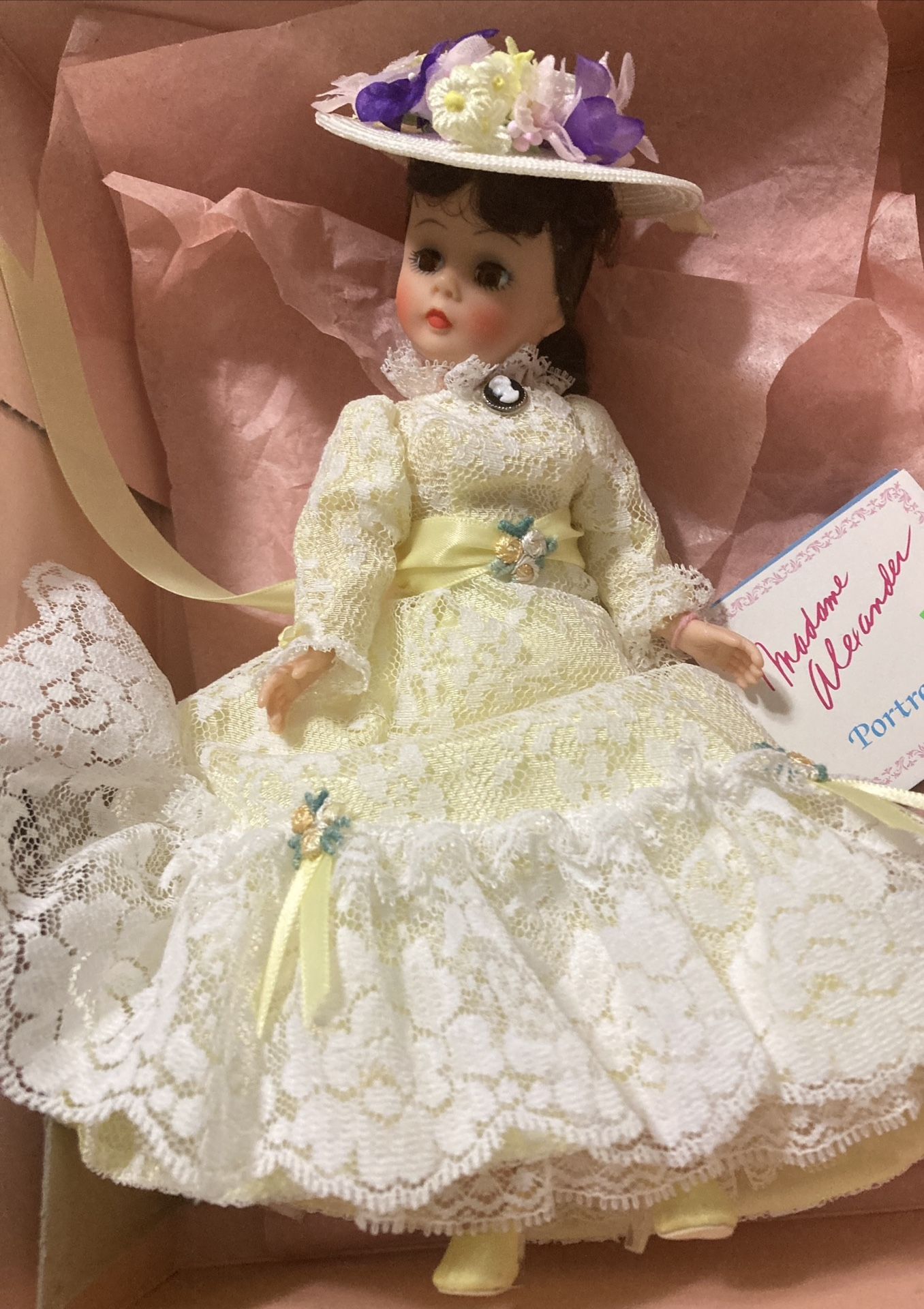 Vintage collectible Madame Alexander Daisy Doll New in Box