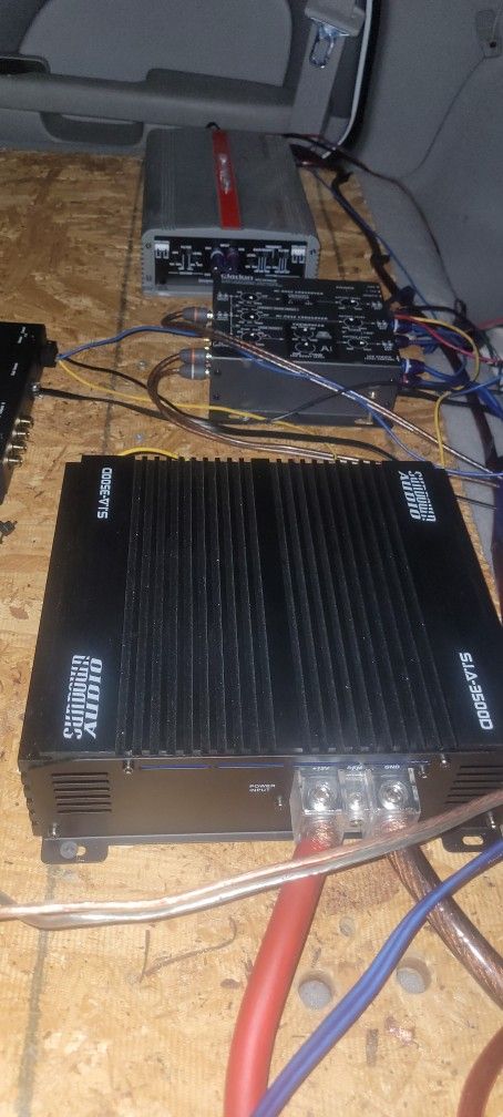 3500 Watt Sundown Amp Like New Works Perfectly Fine Lots Of Power 250 Obo