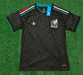 Mexico Soccer jersey  playera read the details,  One for 80$ 2 for 150$  3 for 220$ jerseys jersey kids and adults Mexico and USA small to 6xl read th