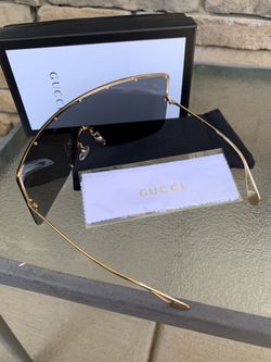 Gucci oversized sunglasses