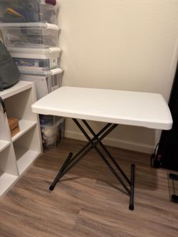 Lifetime 4 Ft Folding Utility Table – White