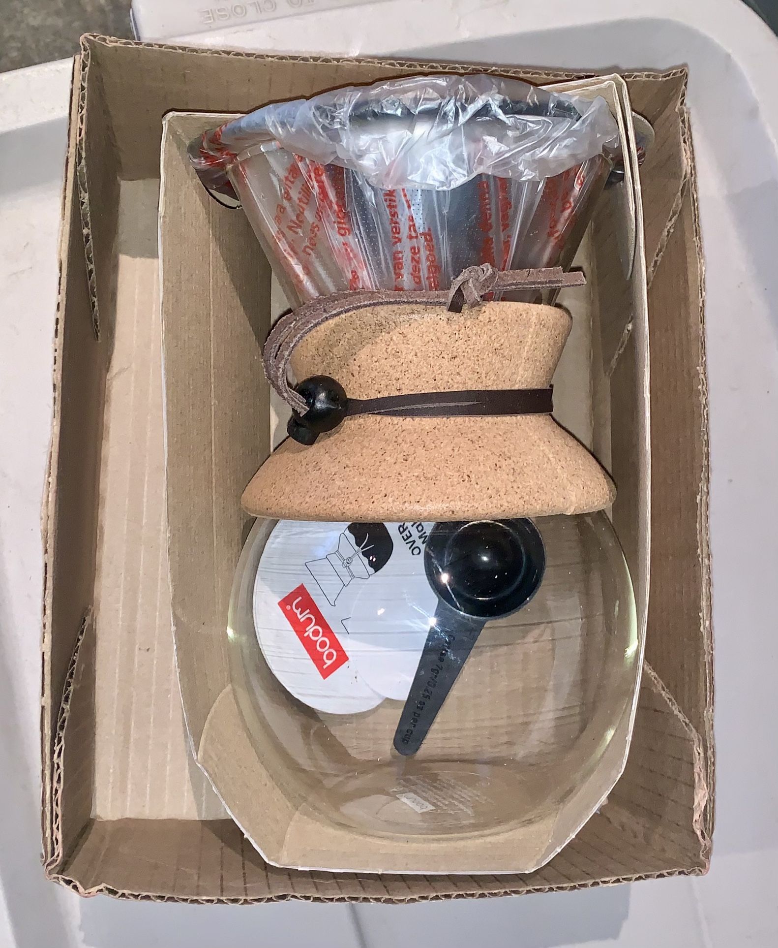 Bodum Pour Over Coffee Maker – 8 Cup | Eco-Friendly & Stylish