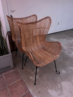 2 Wing Chairs Dinning chairs
