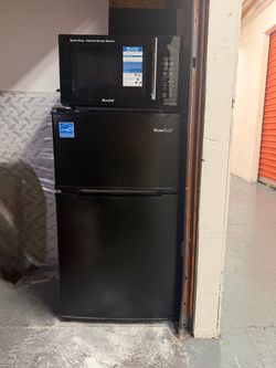Mini Fridge and Microwave