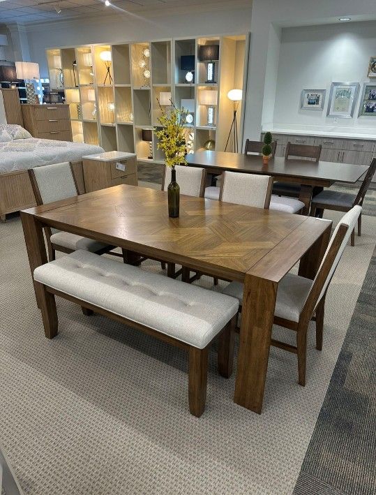 Dinning table and chairs