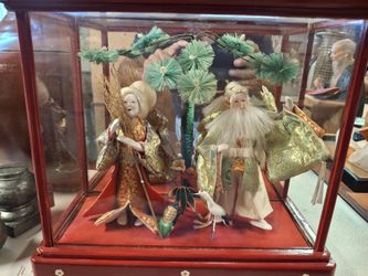 Japanese Takasago Dolls In Case