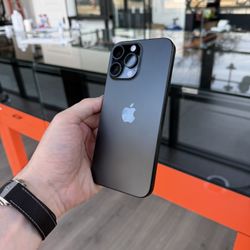 iPhone 16 Pro Max 512GB Unlocked to any carrier! 90 day warranty! 100% battery! We offer financing!!