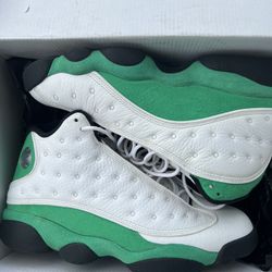 Lucky Green Jordan 13
