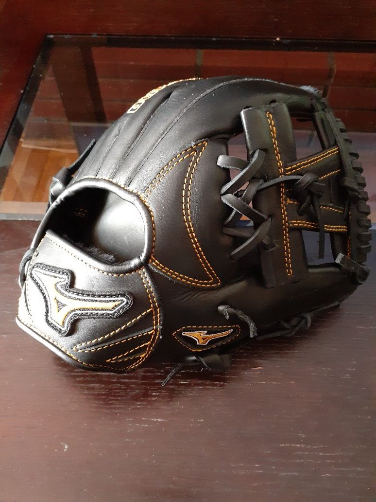 Mizuno MVP Prime Baseball Glove 11.25"