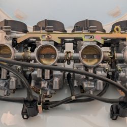 2000 GSXR 600 Carburetor 