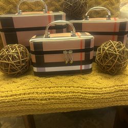 💄💋👝 New Cosmetiquera 3 Piezas 