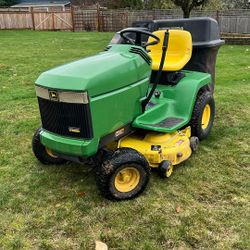 John Deere LX178 V-Twin Lawn Tractor with 38” Deck