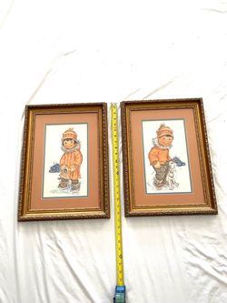 Mint condition framed in 1971 painted by (Joan Arends) ￼
