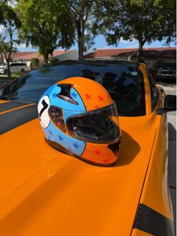 Motorcycle helmet