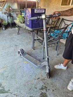 Electric scooter