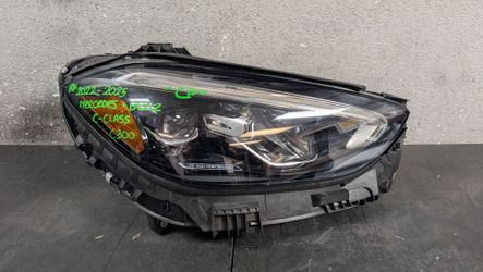 2022-2023-2024- 2025 MERCEDES BENZ C-CLASS C300 RIGHT HEADLIGHT OEM USED #10277
