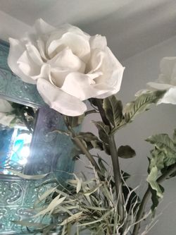 Roses White Huge Fake 40 In. 