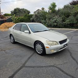 2001 Lexus IS 300