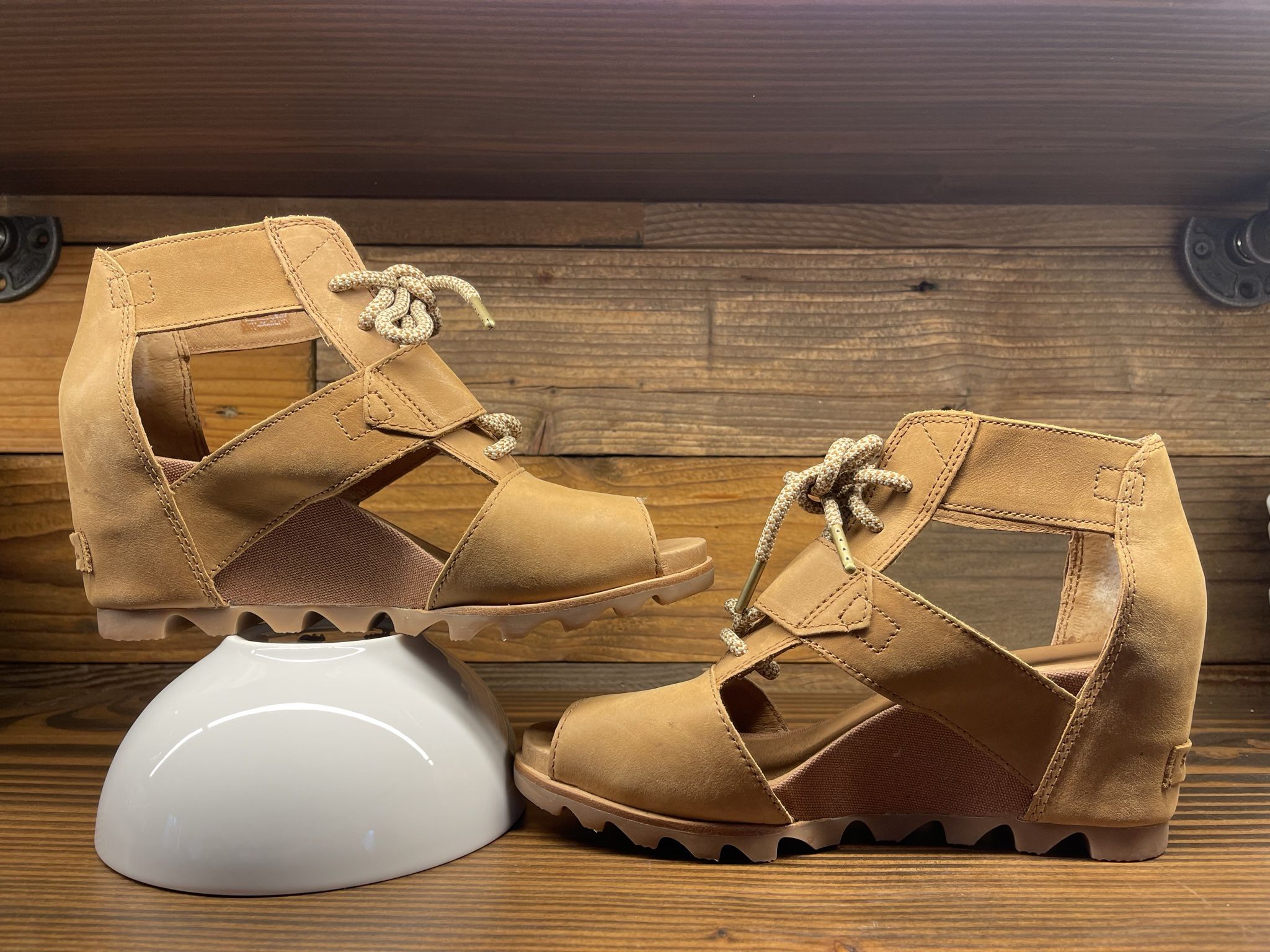 Joanie Lace Sorel Wedge Sandles