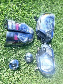 TACOMA 2015 HEADLIGTHS