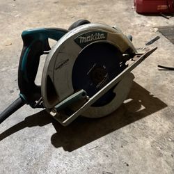 Makita 7-1/4" Magnesium Circular Saw