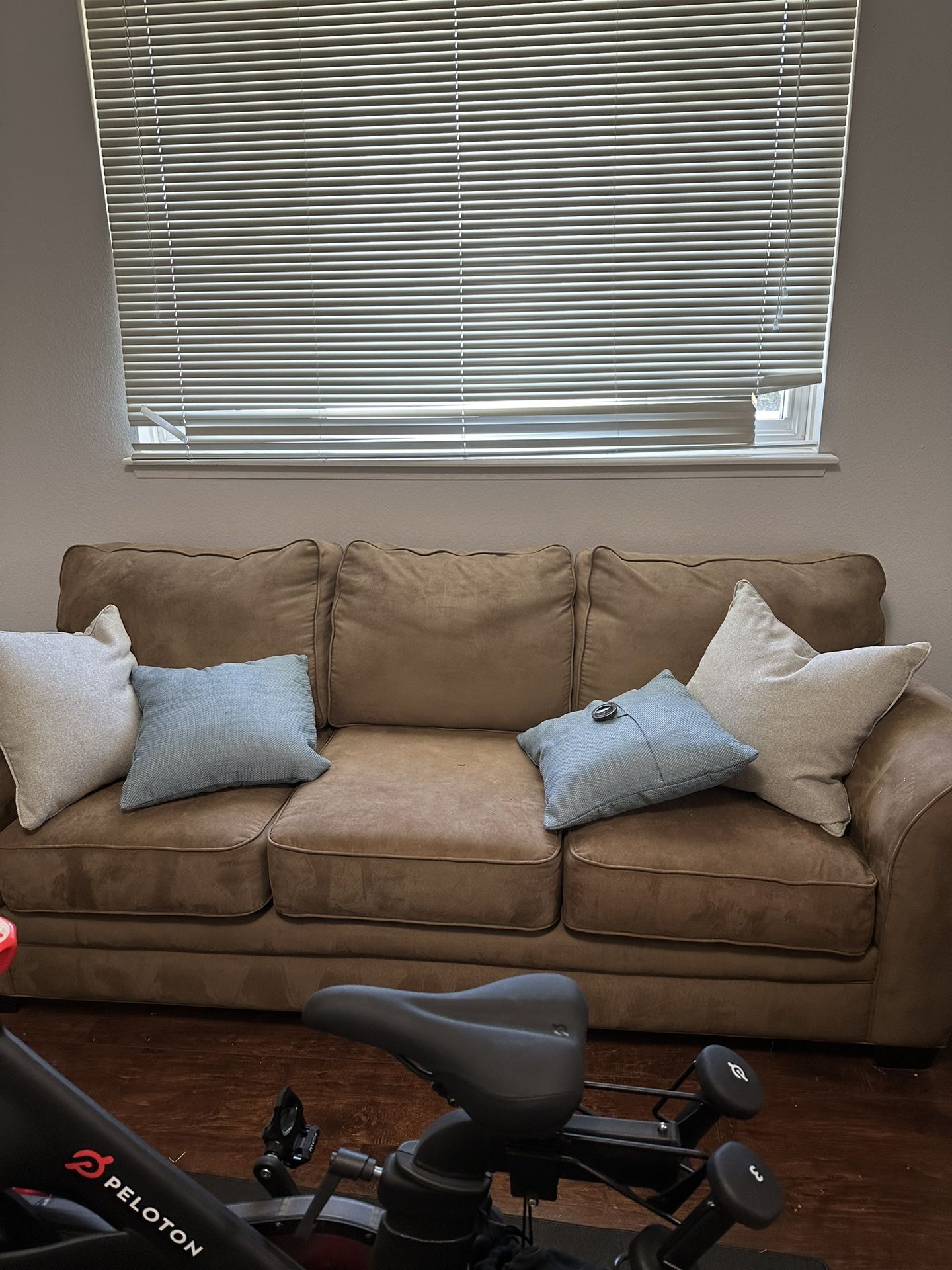 Brown Couch With Matching Love Seat.