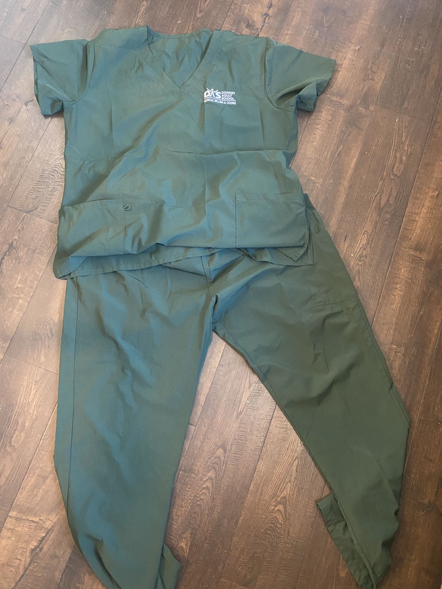 I Have. 2 Sets Scrubs 40.00  Sz 2 Xl Engrave Medical Billing 