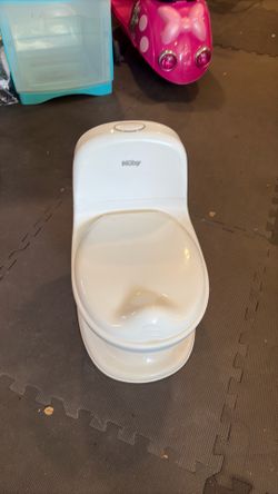Nuby training potty