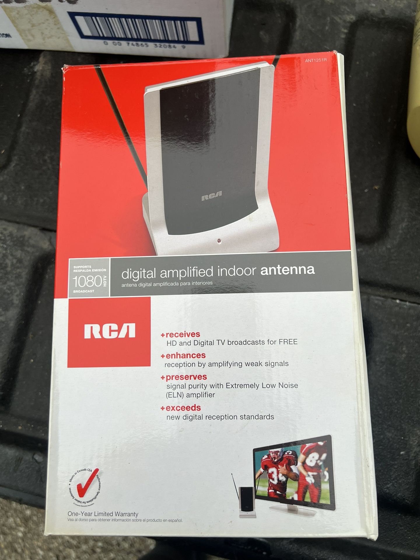 RCA DIGITAL AMPLIFIED INDOOR ANTENNA MODEL ANT1251F HDTV