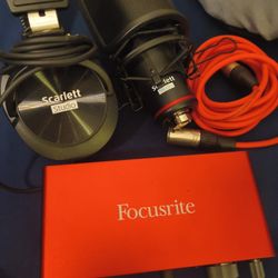 Focusrite Amplifier And Scarlett Headphones And Scarlett 🎤