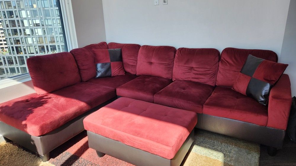 Red Couch With Ottoman