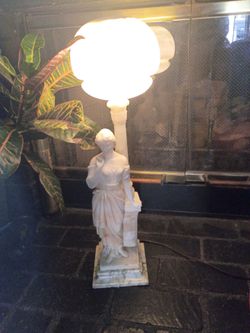 Alabaster lamp